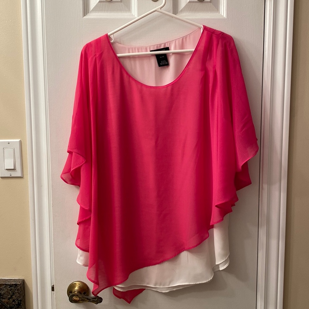 Flowy pink and white top